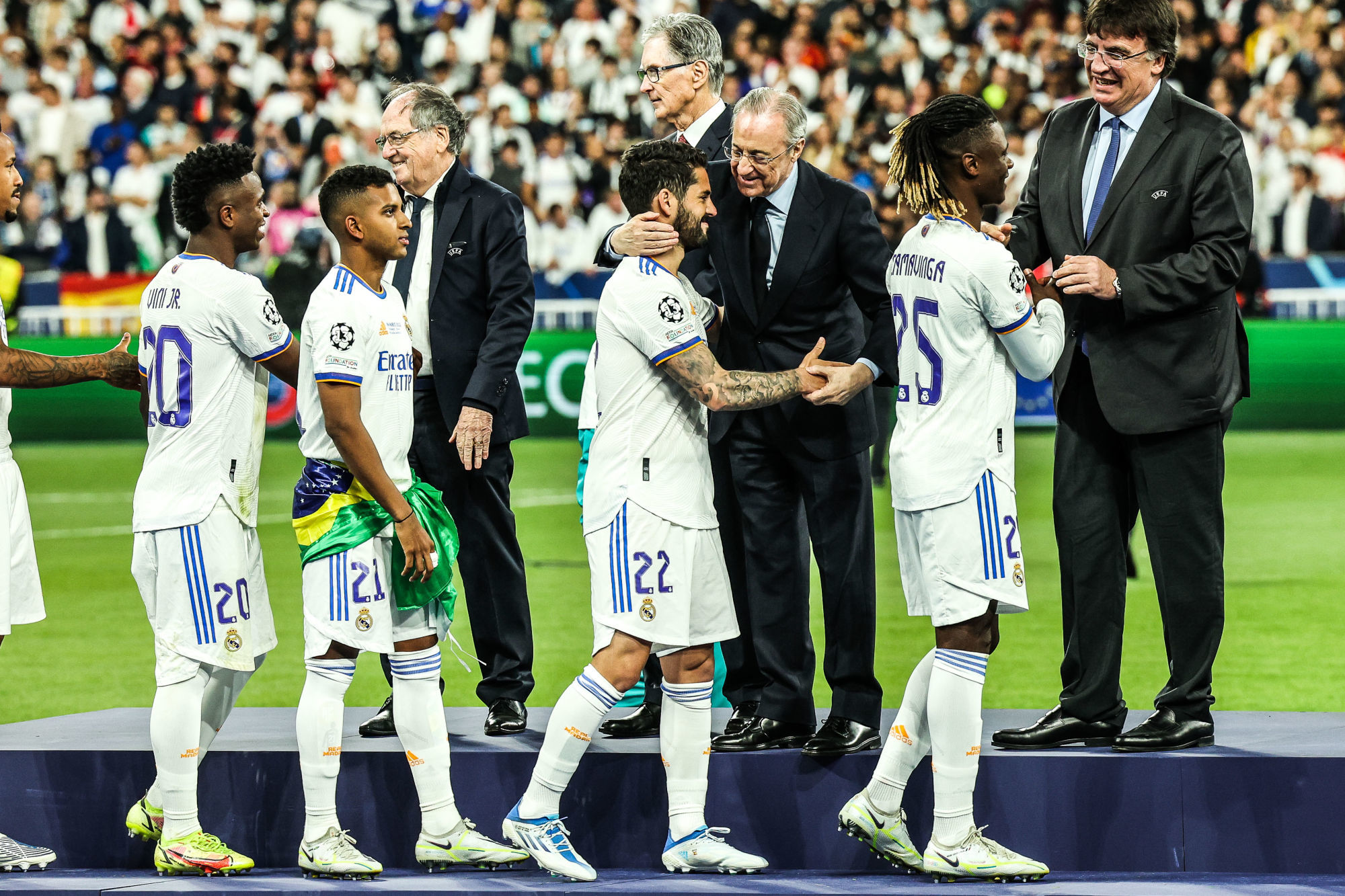 Le Real Madrid offre un quintuple vainqueur de la Ligue des Champions au FC Séville